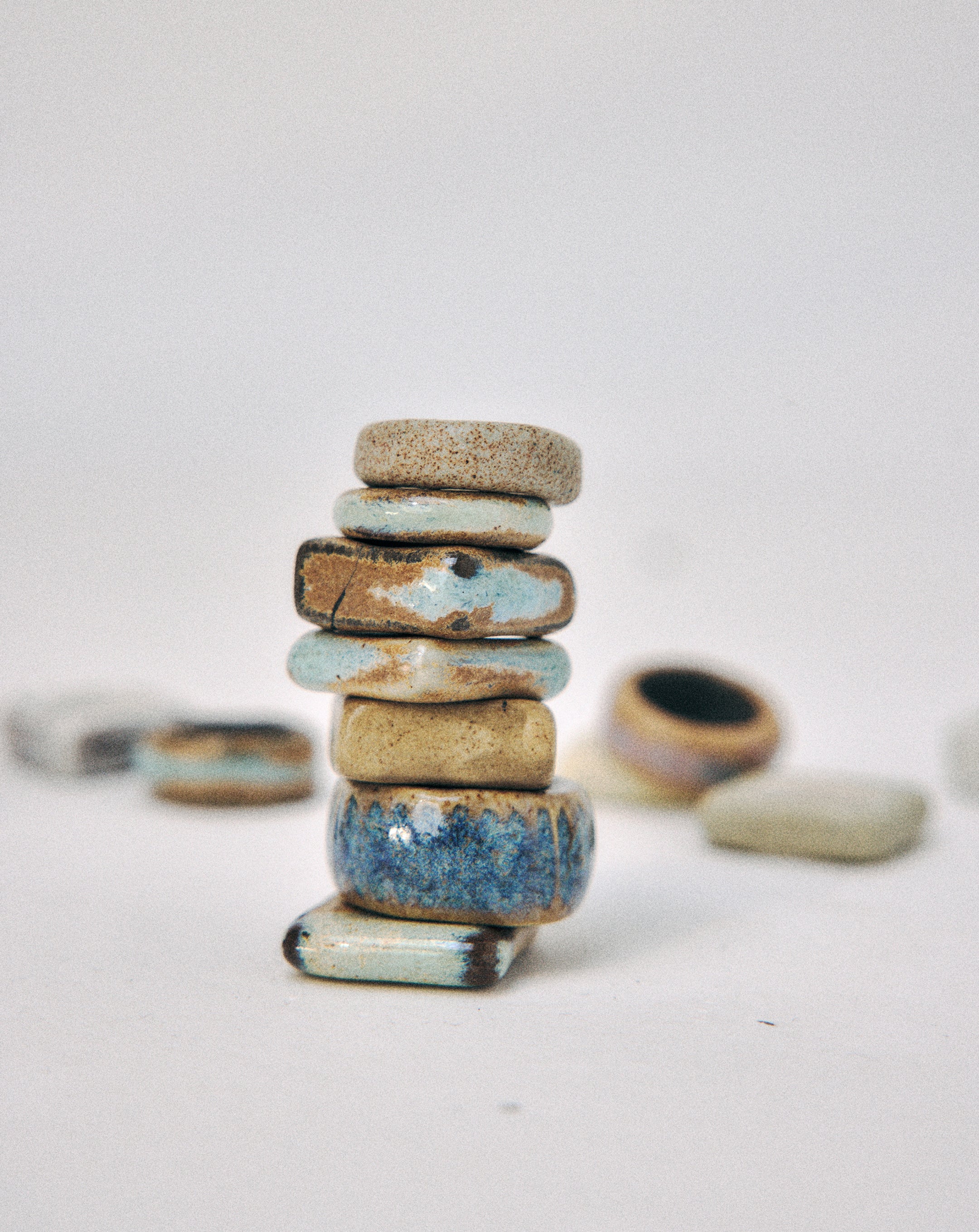 Monográfico Verano · Anillos en porcelana