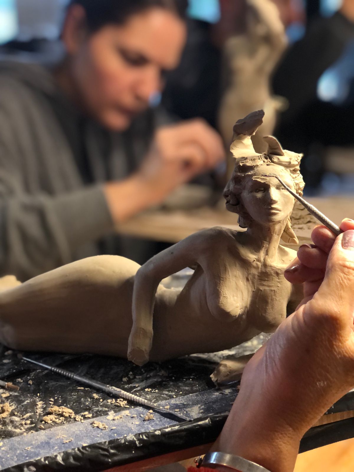 Taller de anatomía y figura humana en Cerámica con Abril Barrado