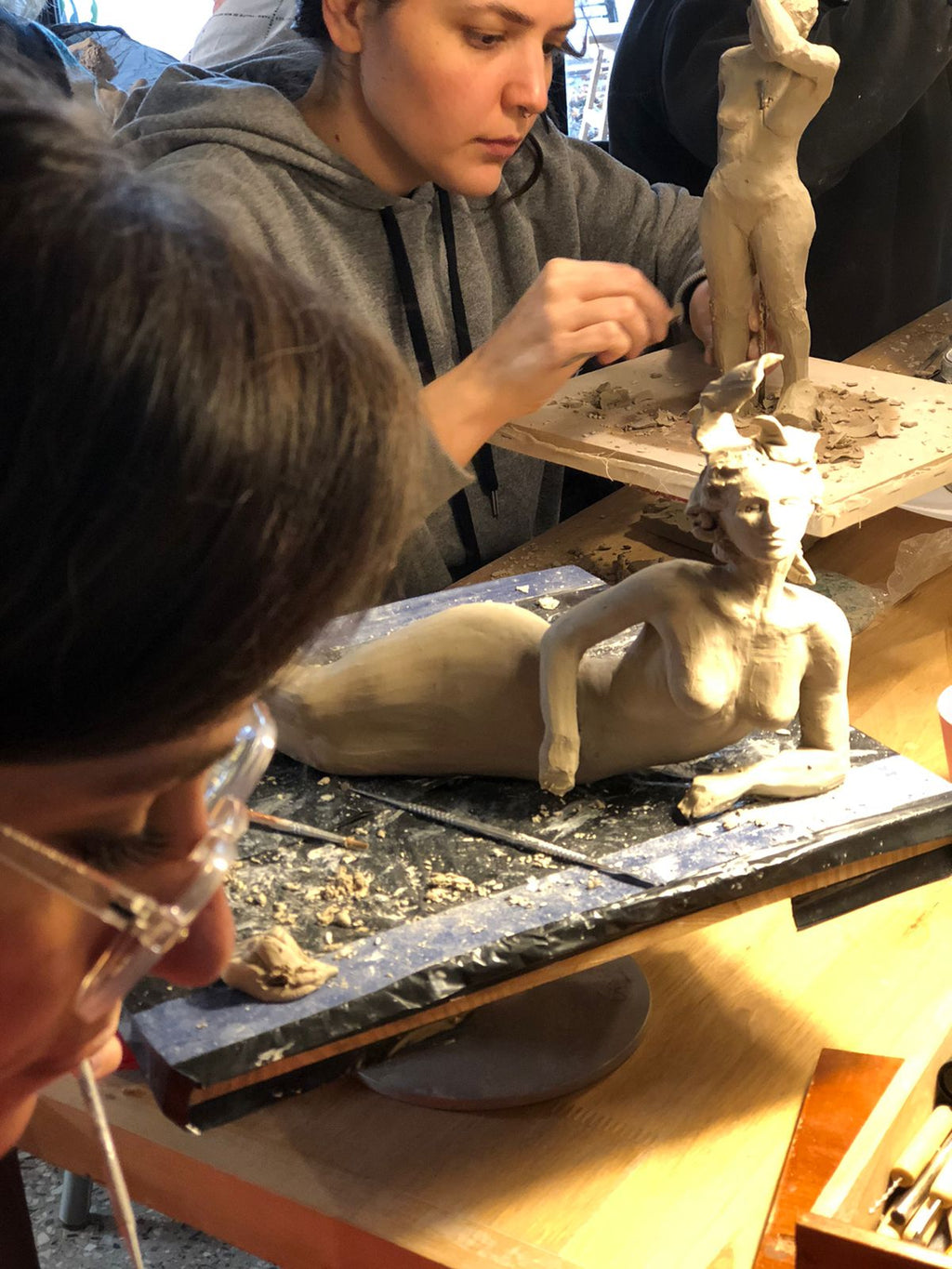 Taller de anatomía y figura humana en Cerámica con Abril Barrado