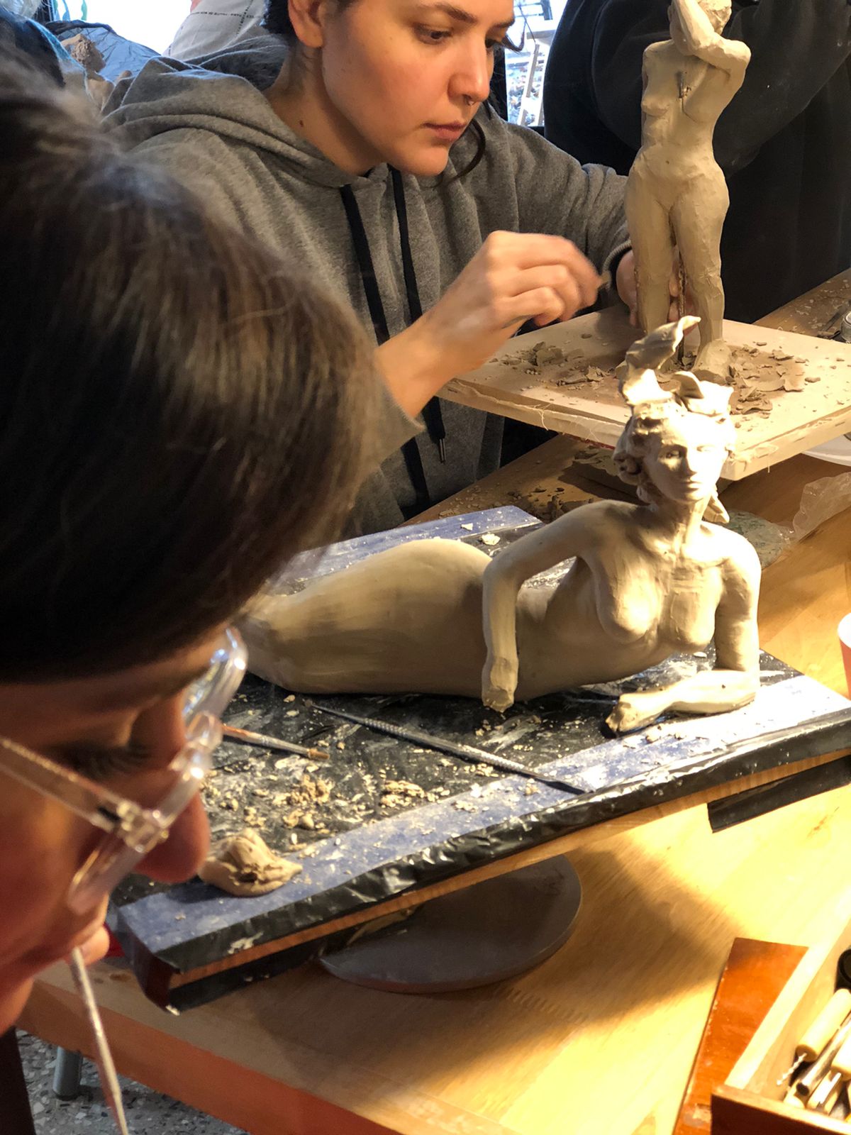 Taller de anatomía y figura humana en Cerámica con Abril Barrado