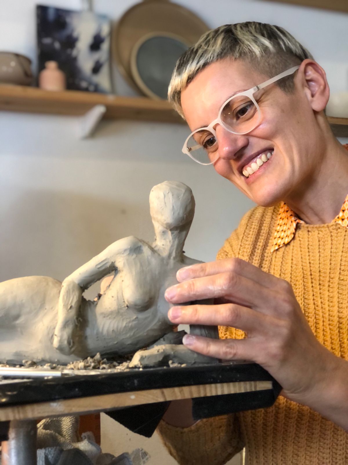 Taller de anatomía y figura humana en Cerámica con Abril Barrado